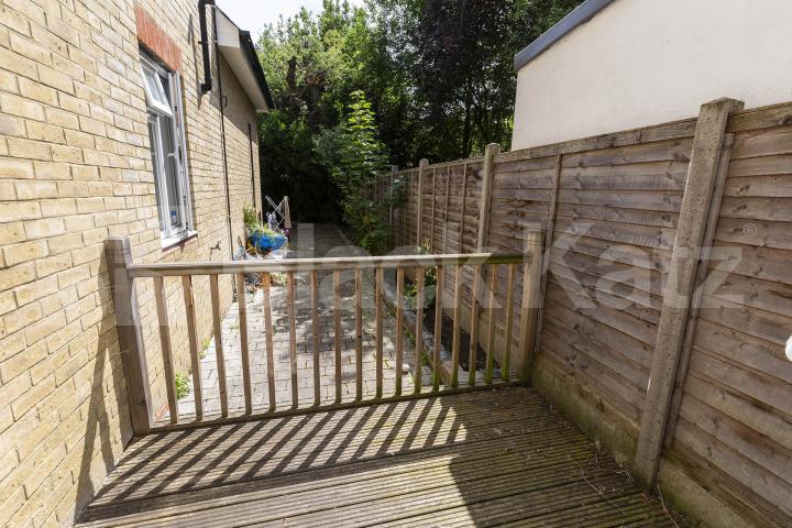 Bright 3 bedroom 2 bathroom property with large patio garden Avenue road, Seven Sisters